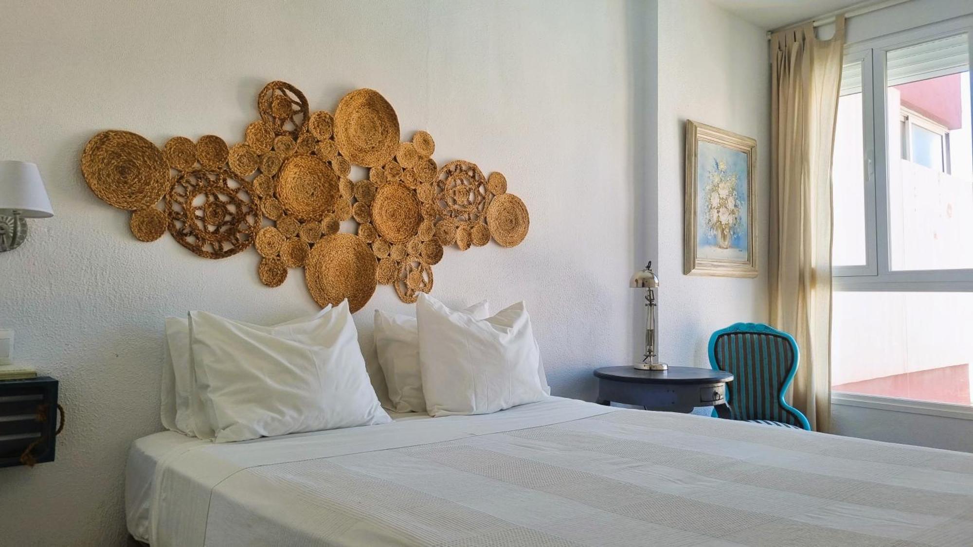 Neptuno Torrecilla Beach Нерха Екстериор снимка