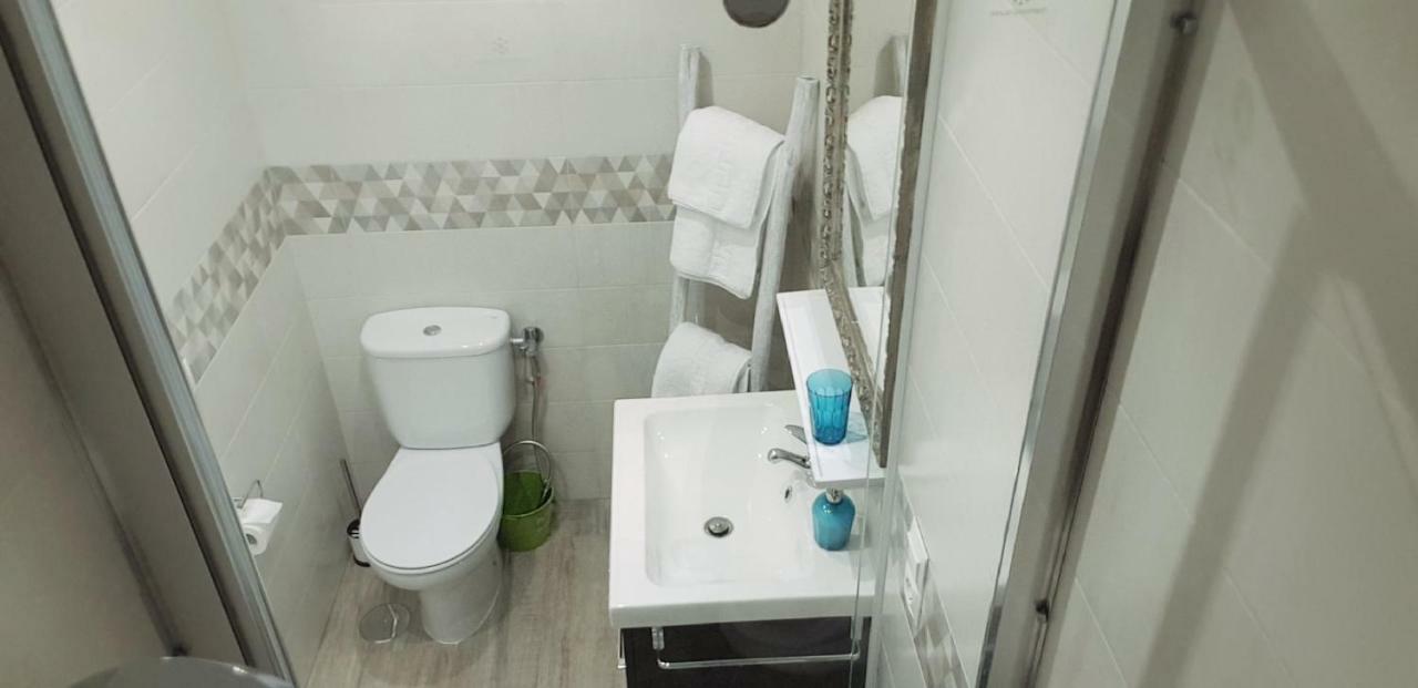 Neptuno Torrecilla Beach Нерха Екстериор снимка